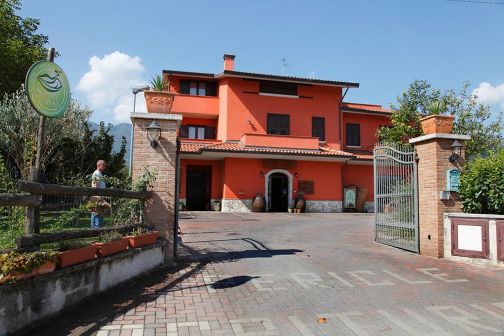 Azienda Agrituristica Pericle Montella Exterior photo