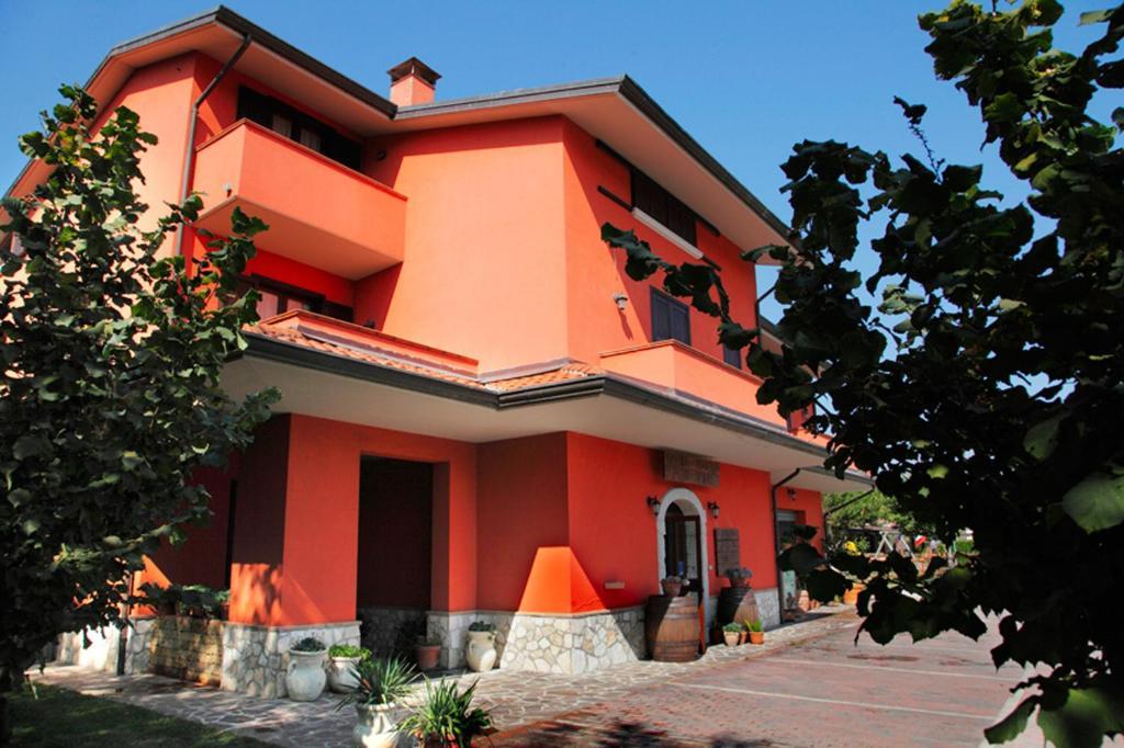 Azienda Agrituristica Pericle Montella Exterior photo